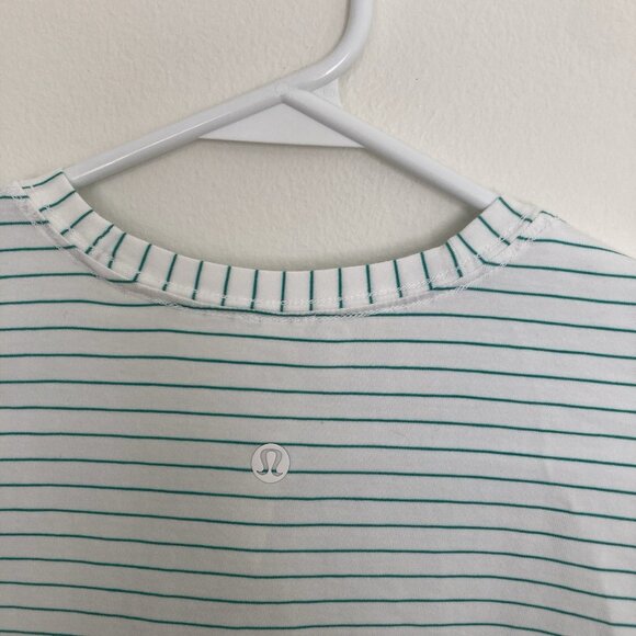 Lululemon Love Long Sleeve Cotton Shirt Size 0 Green White Striped - Picture 5 of 5